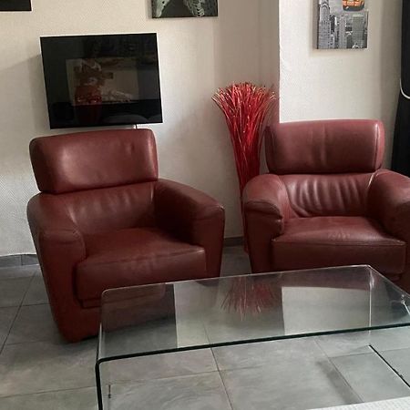 Le Suffren studio meublé Tolone Esterno foto