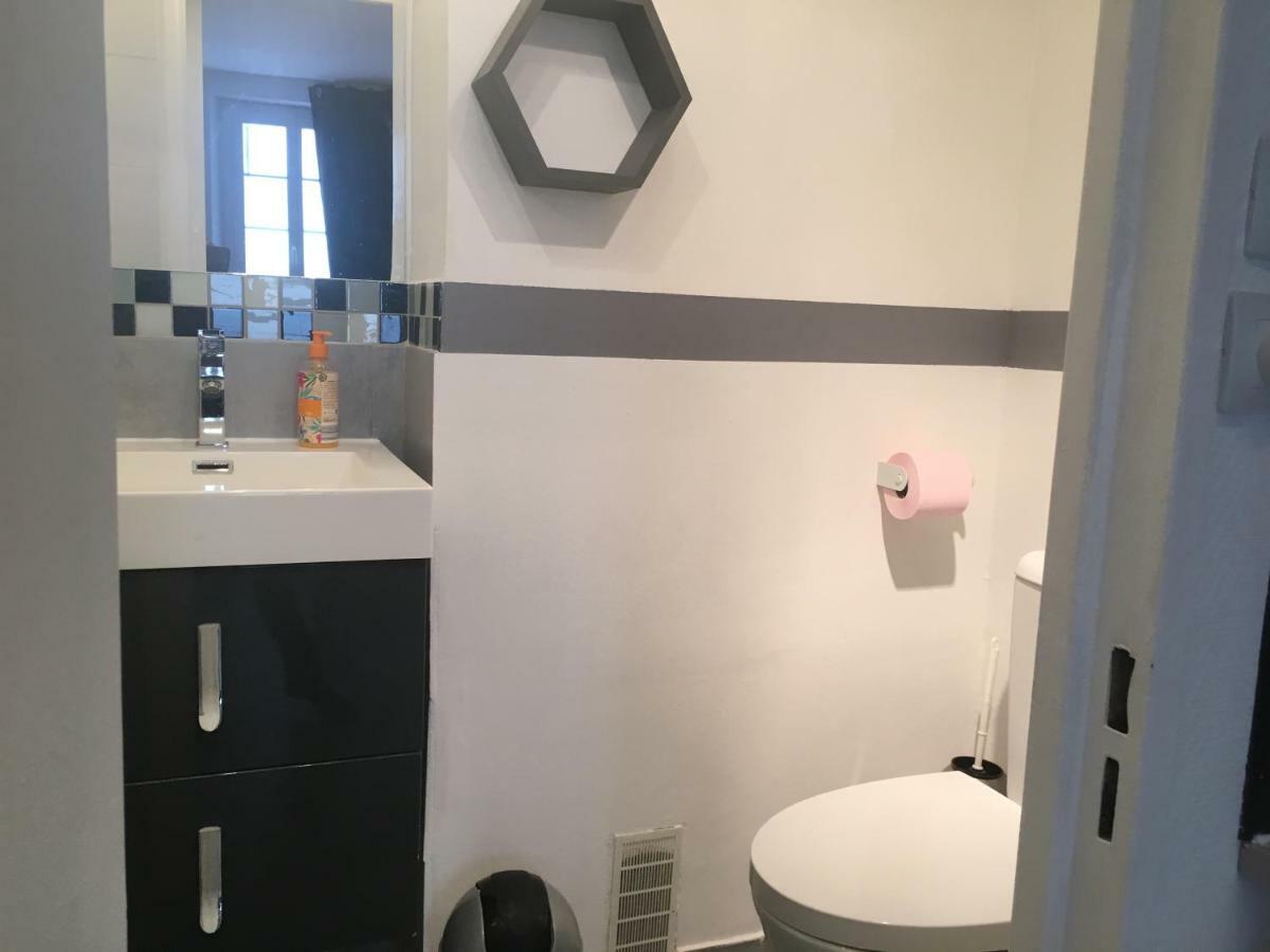 Le Suffren studio meublé Tolone Esterno foto