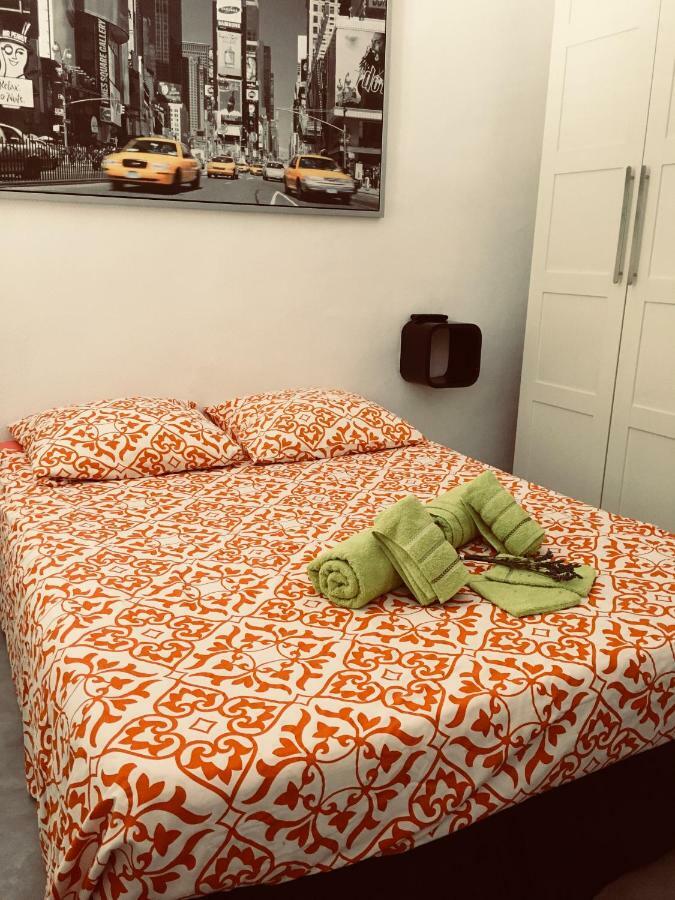 Le Suffren studio meublé Tolone Esterno foto